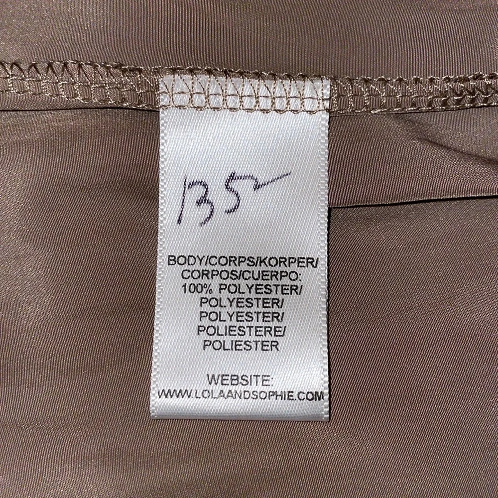 NWT.  Lola & Sophie Junior size Small. - Picture 7 of 7